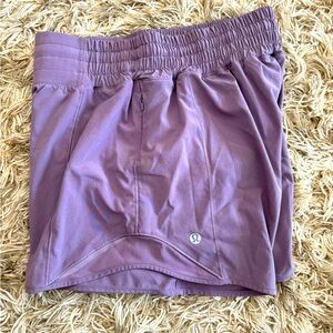 Hotty Hot High-Rise Lined Short 4"